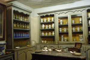 Pharmacie 18ème siècle